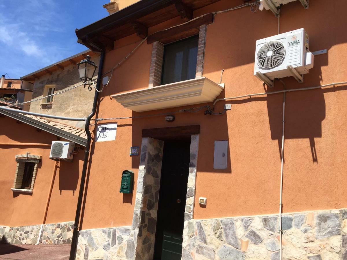 La Casetta Di Elena Lamezia Terme Exteriör bild