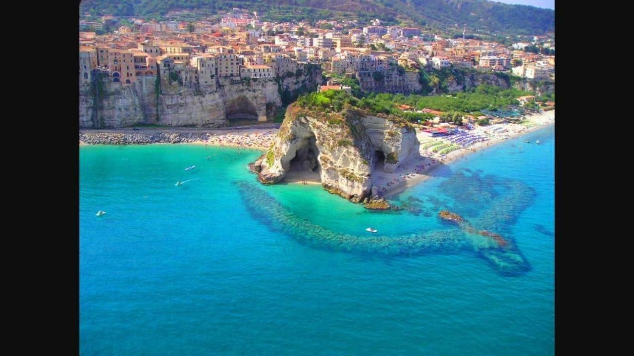 La Casetta Di Elena Lamezia Terme Exteriör bild