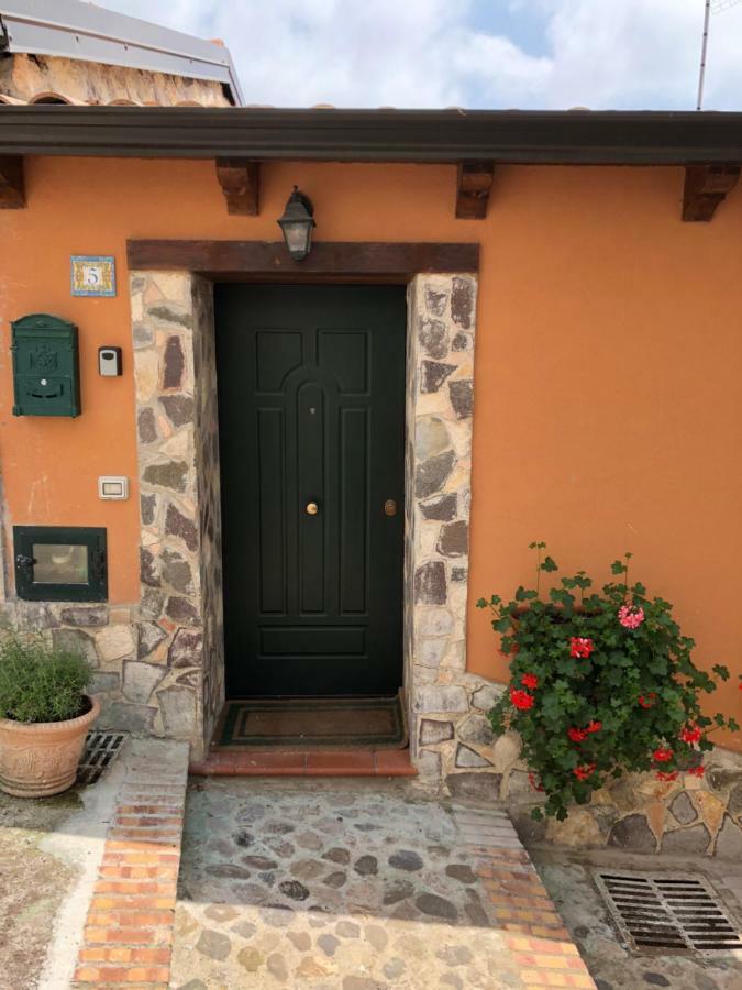 La Casetta Di Elena Lamezia Terme Exteriör bild